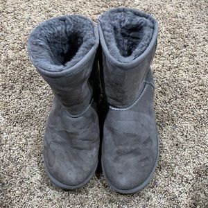 Girls Ugg Boots